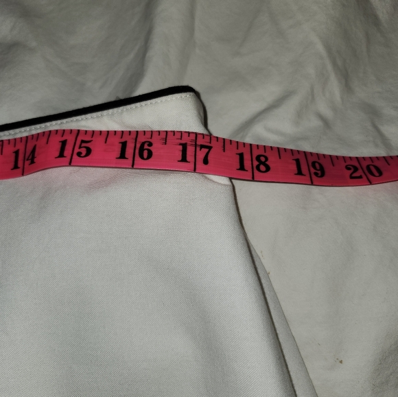 Bianca Nygard black and white skirt with sequined flower applicaes size 14 - Picture 12 of 13